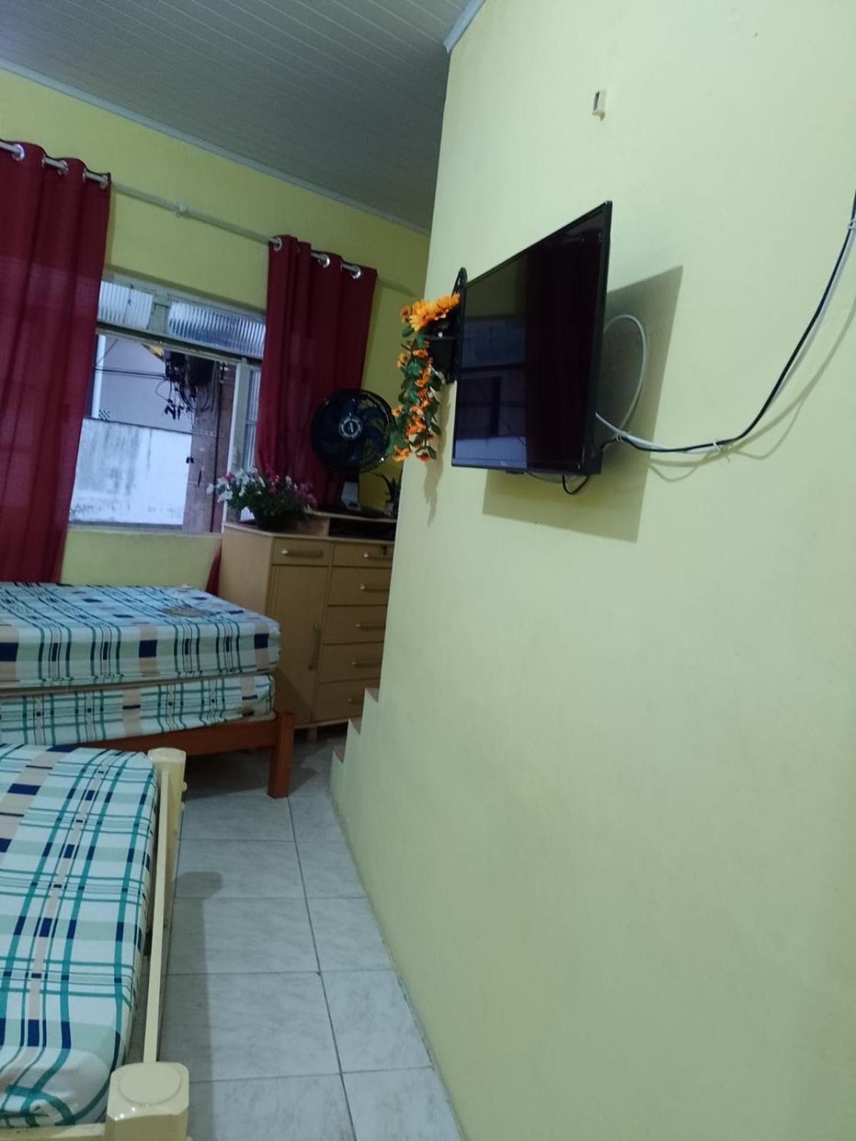 Villa Casa Da Tia La Preco Unico Pela Casa Inteira, Cabem Ate 6 Pessoas Proximo Ao Santuario De Aparecida Aparecida  Esterno foto